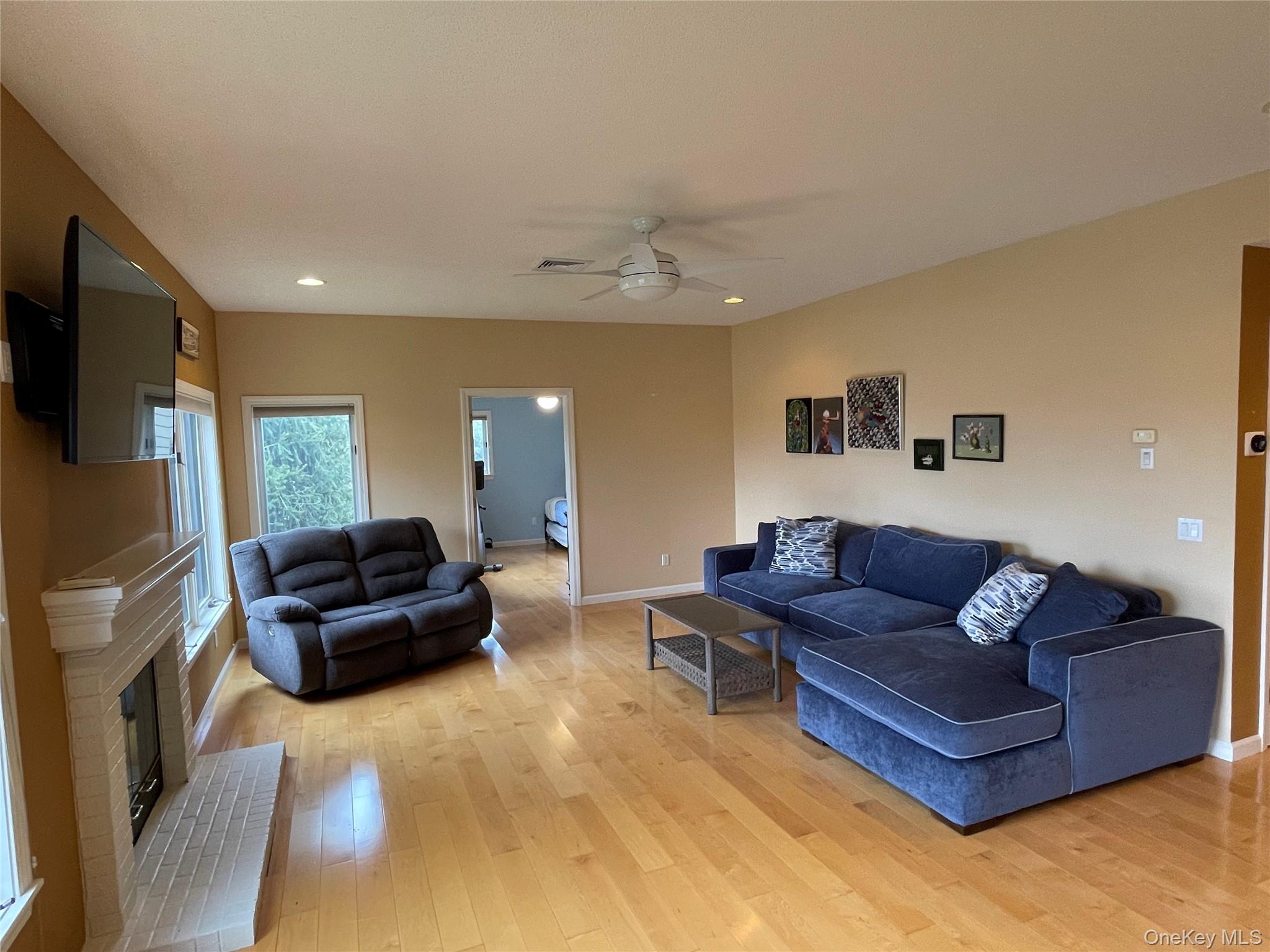 #20 photo, 418 Heritage Hills, Somers , NY 10589