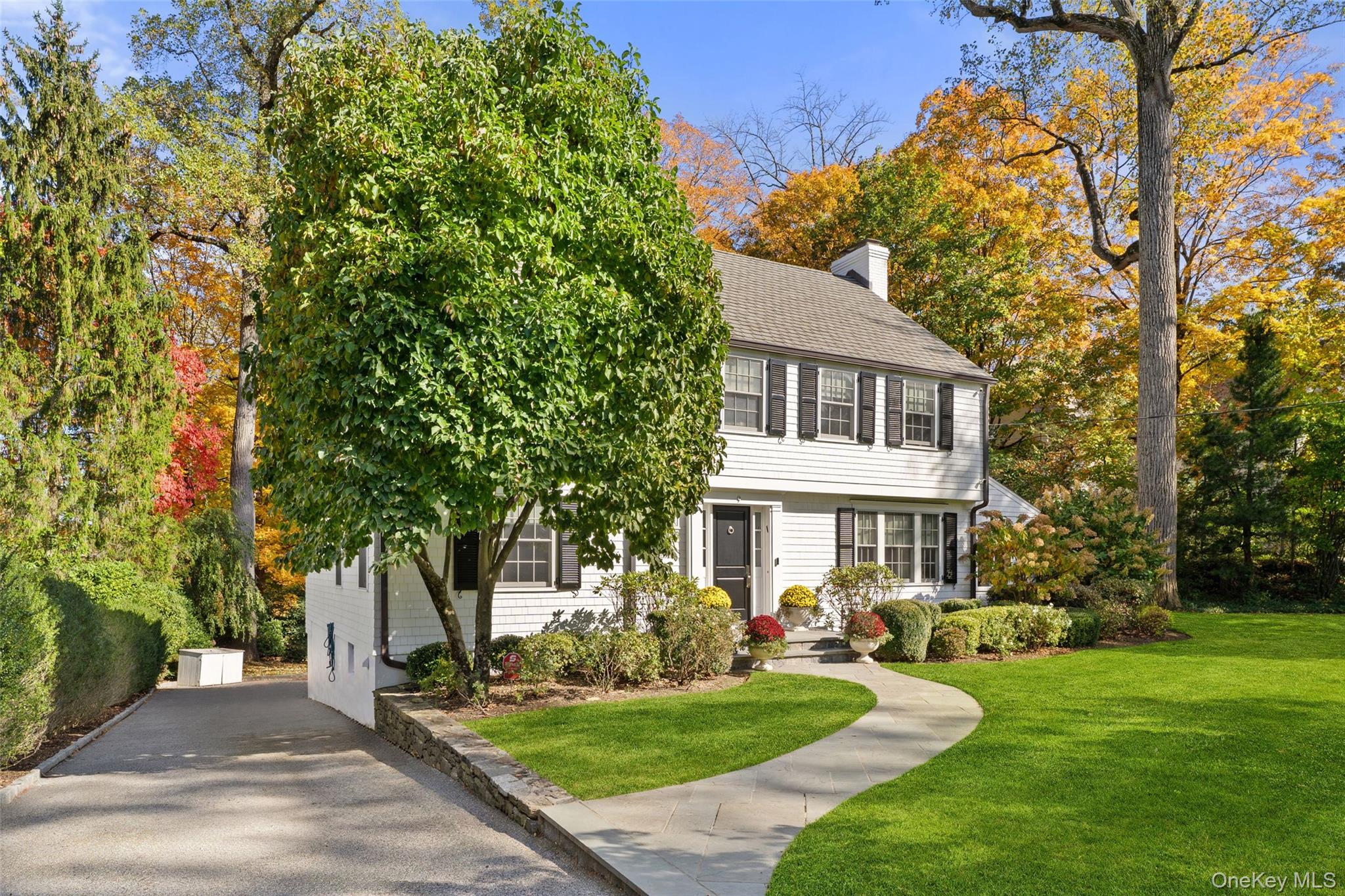 #2 photo, 9 Broadmoor Road, Scarsdale , NY 10583