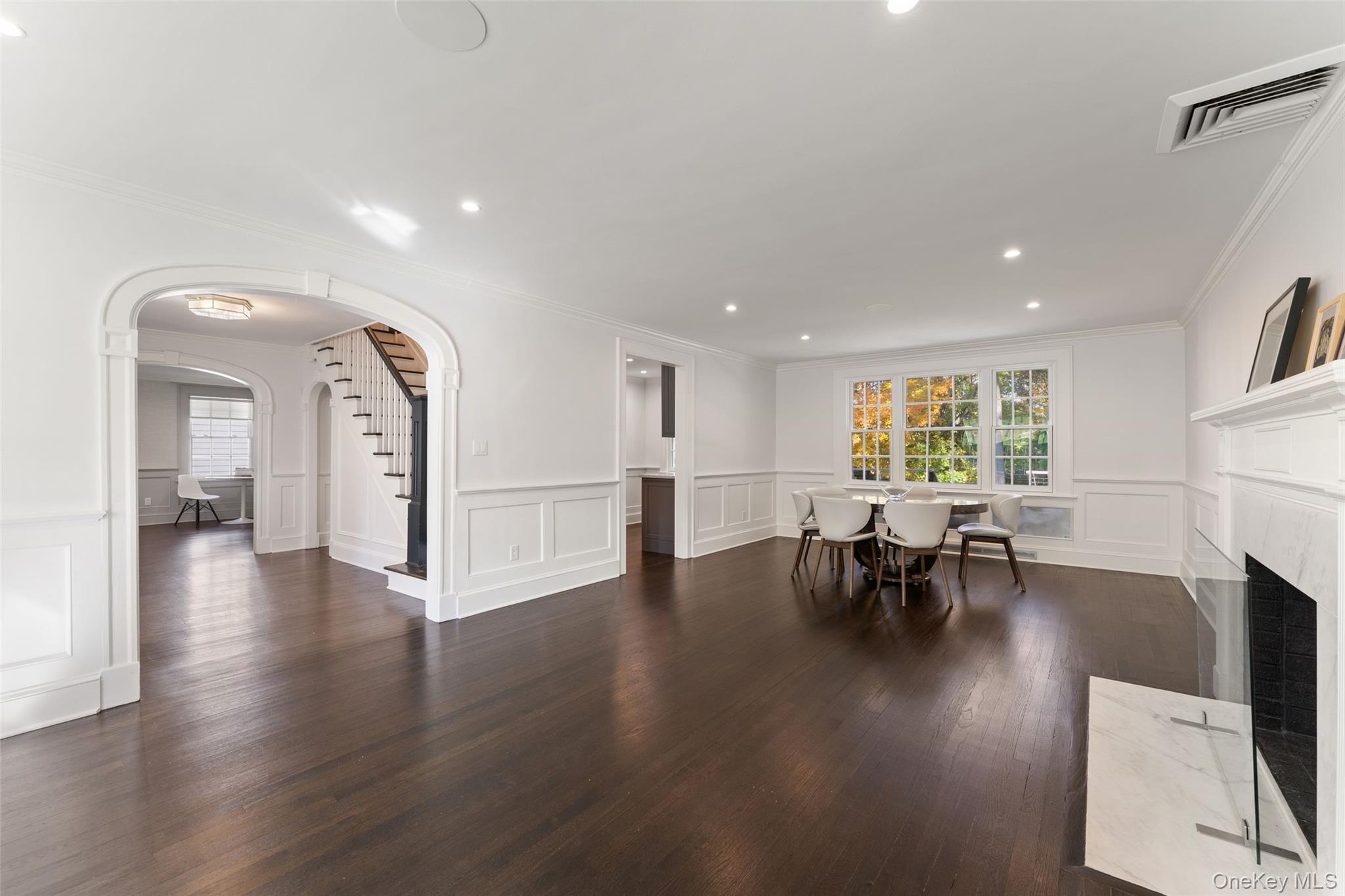 #6 photo, 9 Broadmoor Road, Scarsdale , NY 10583