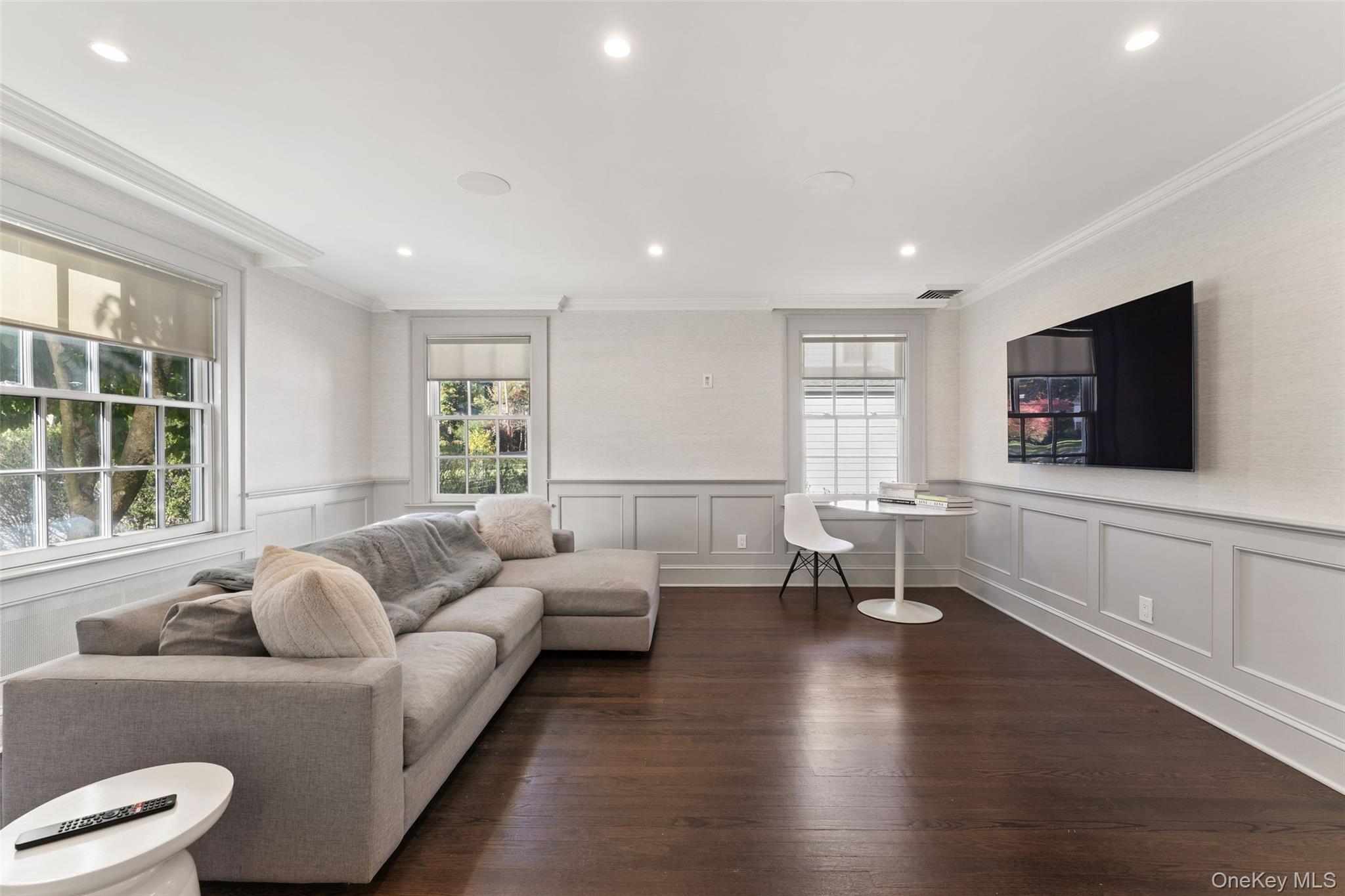 #9 photo, 9 Broadmoor Road, Scarsdale , NY 10583