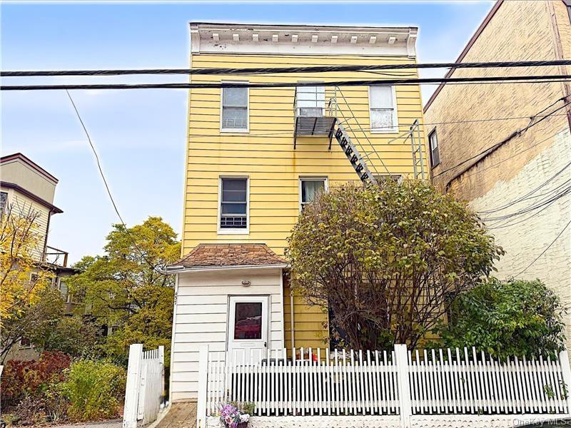 #18 photo, 437 Warburton Avenue, Hastings-on-Hudson , NY 10706