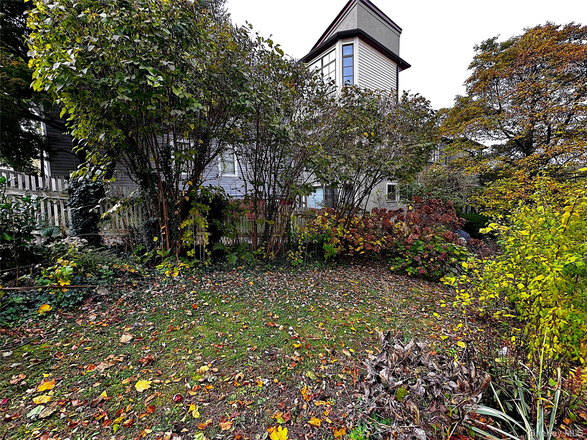 #20 photo, 437 Warburton Avenue, Hastings-on-Hudson , NY 10706