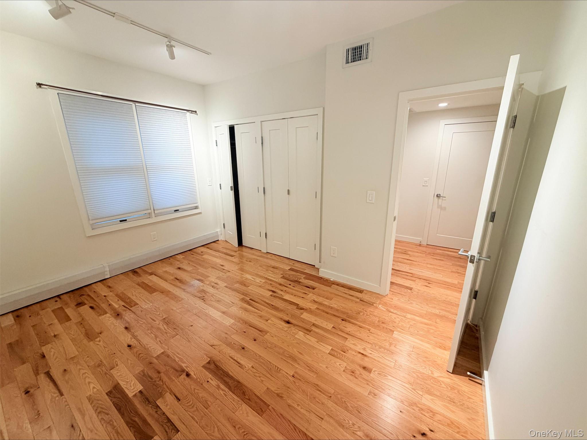 #6 photo, 437 Warburton Avenue, Hastings-on-Hudson , NY 10706