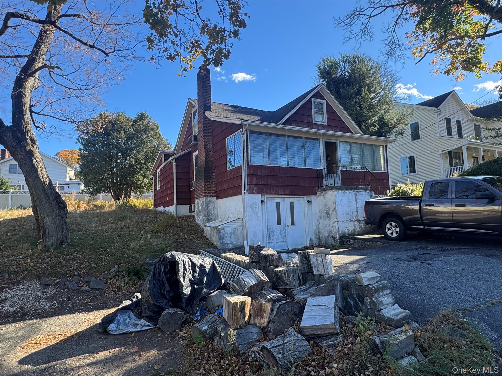 #1 photo, 37 Hayhurst Avenue, Valhalla , NY 10595