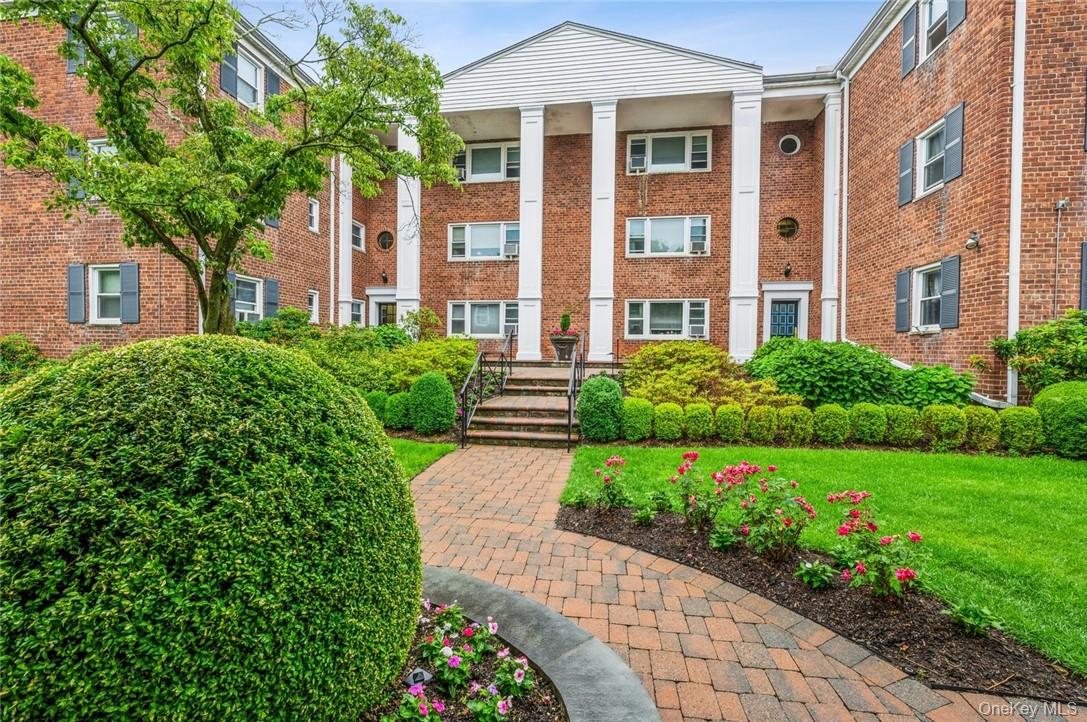 #3 photo, 1833 Palmer Avenue, Larchmont , NY 10538