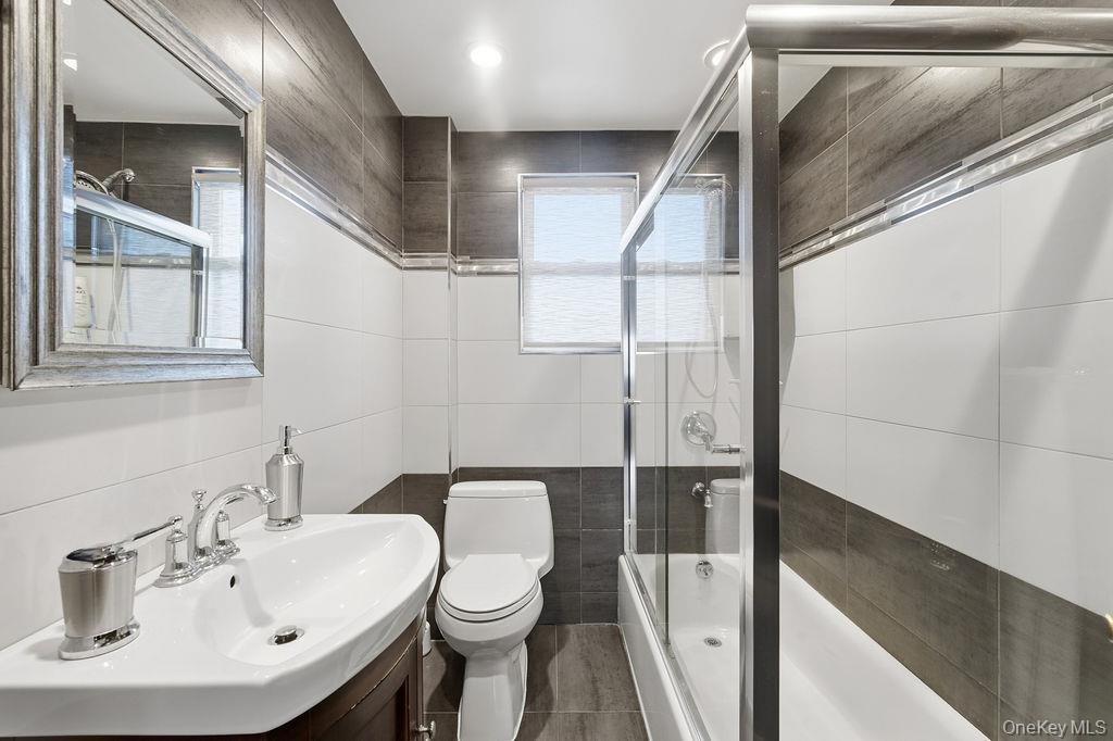 #13 photo, 160-36 99th Street, Howard Beach , NY 11414