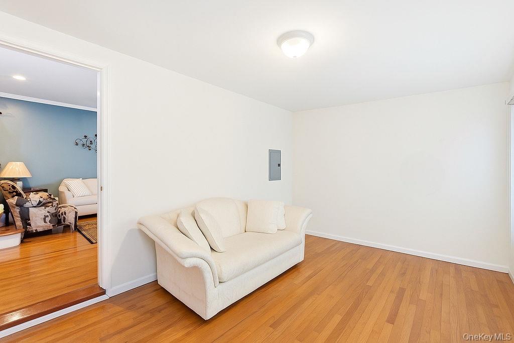 #3 photo, 160-36 99th Street, Howard Beach , NY 11414