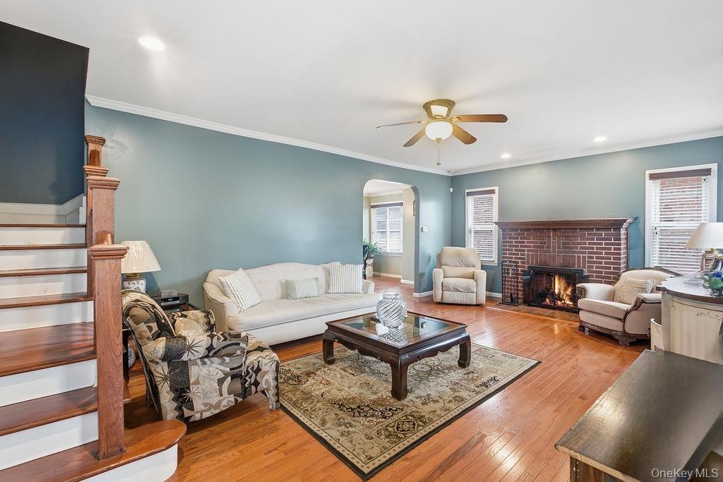 #4 photo, 160-36 99th Street, Howard Beach , NY 11414