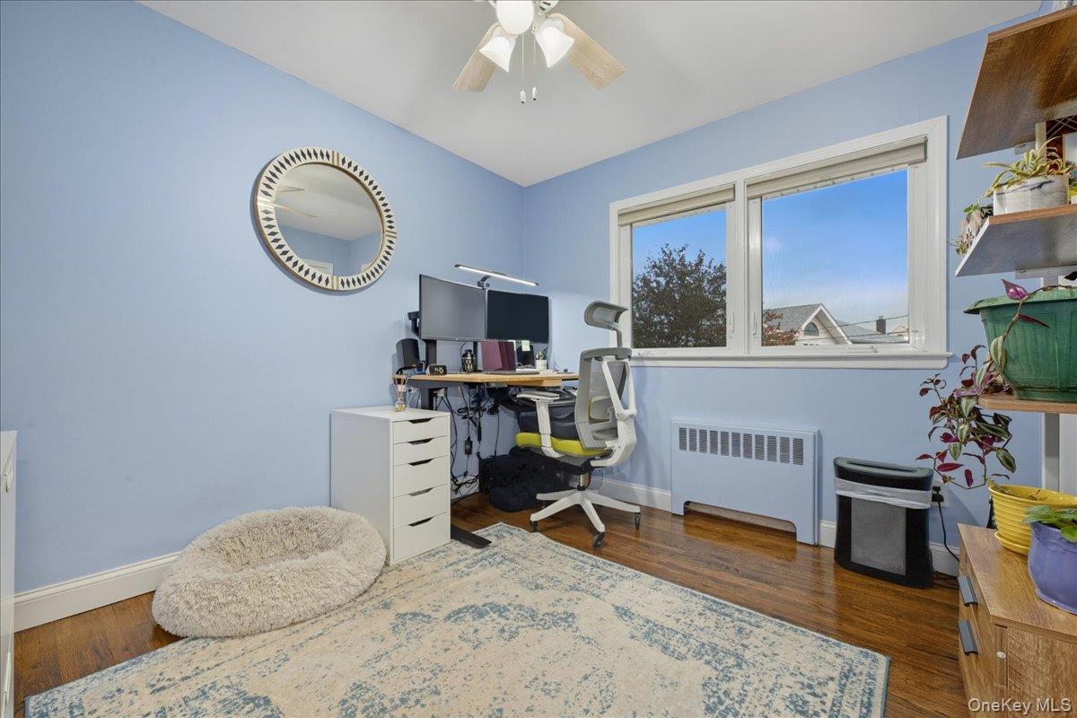 #18 photo, 1800 Carlisle Place, Merrick , NY 11566