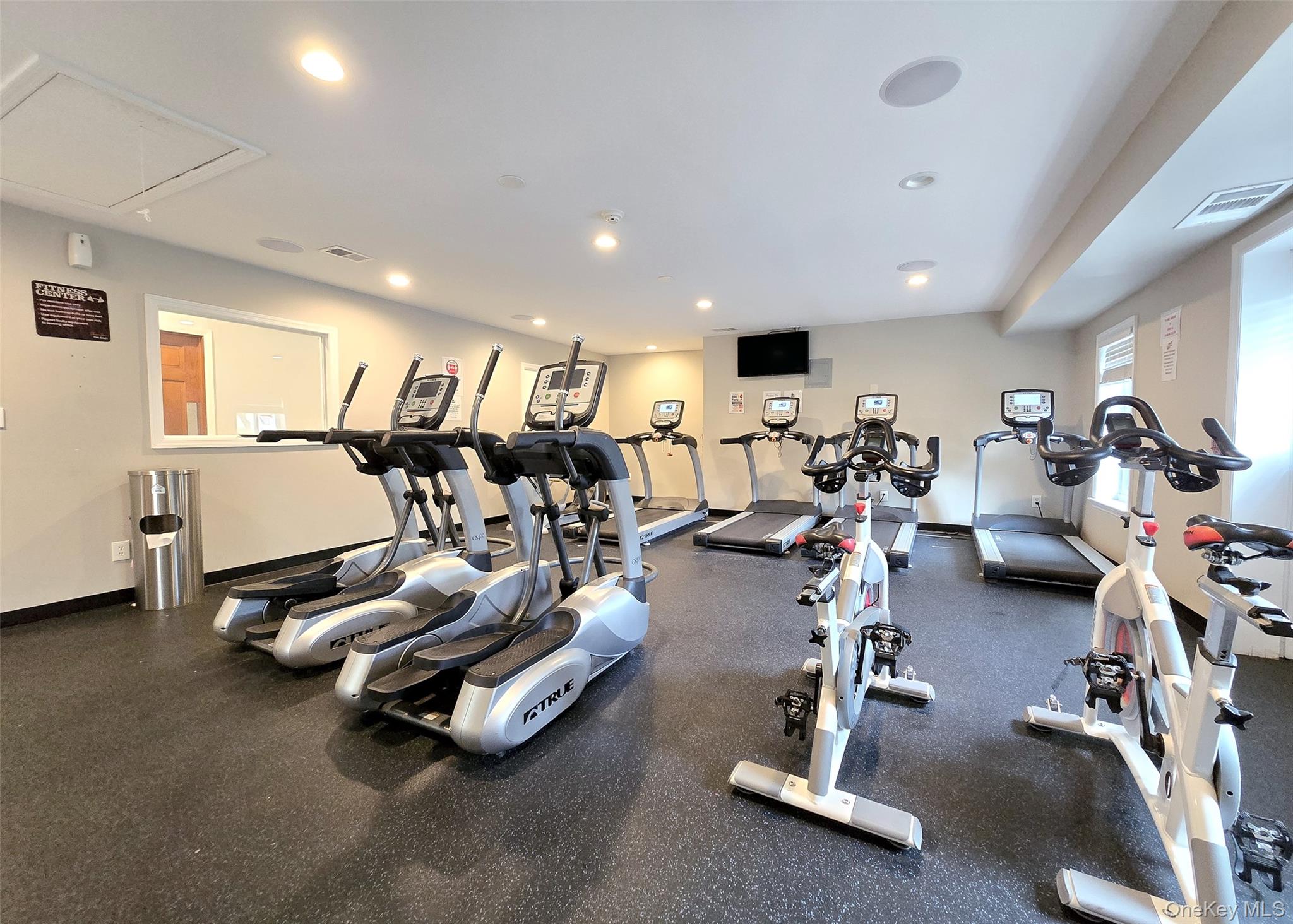 #13 photo, 27 Cheyenne Court, Coram , NY 11727