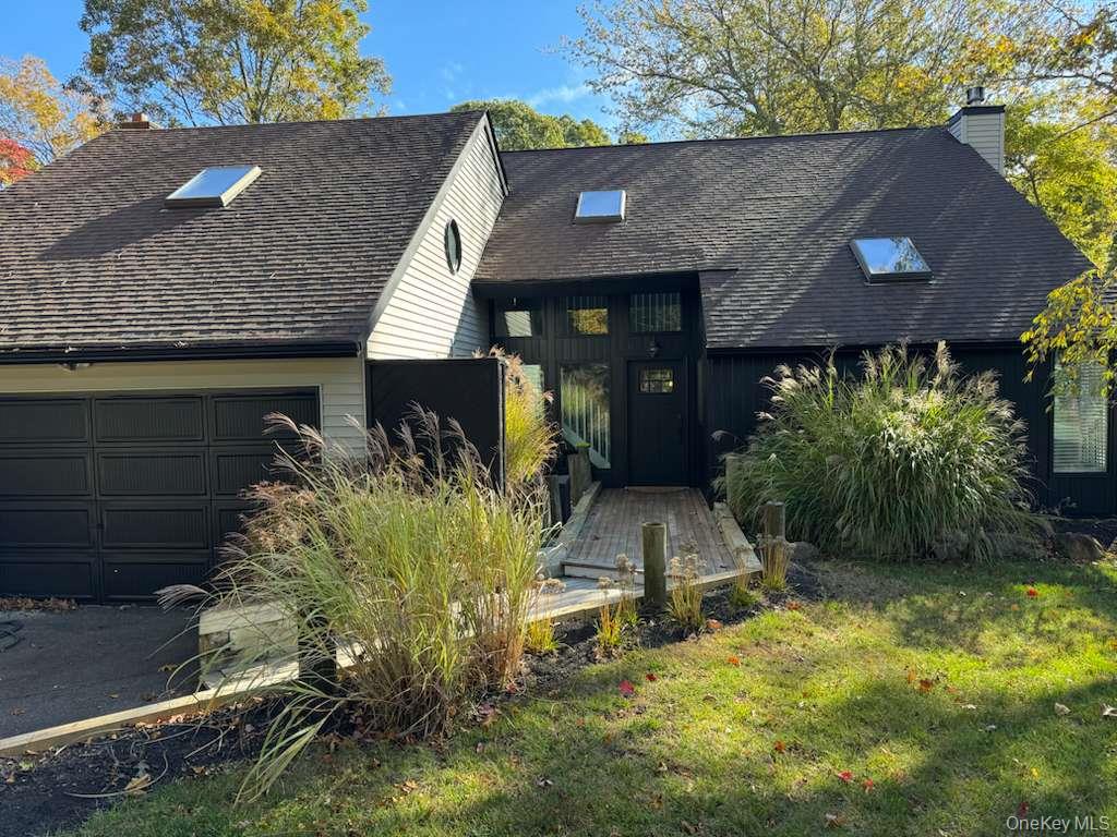 #1 photo, 14 Beverly Court, Moriches , NY 11955