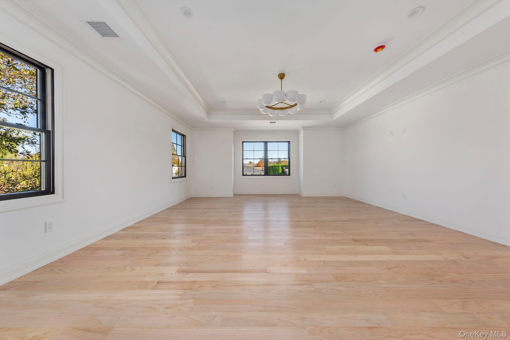 #16 photo, 16 Otsego Place, Jericho , NY 11753