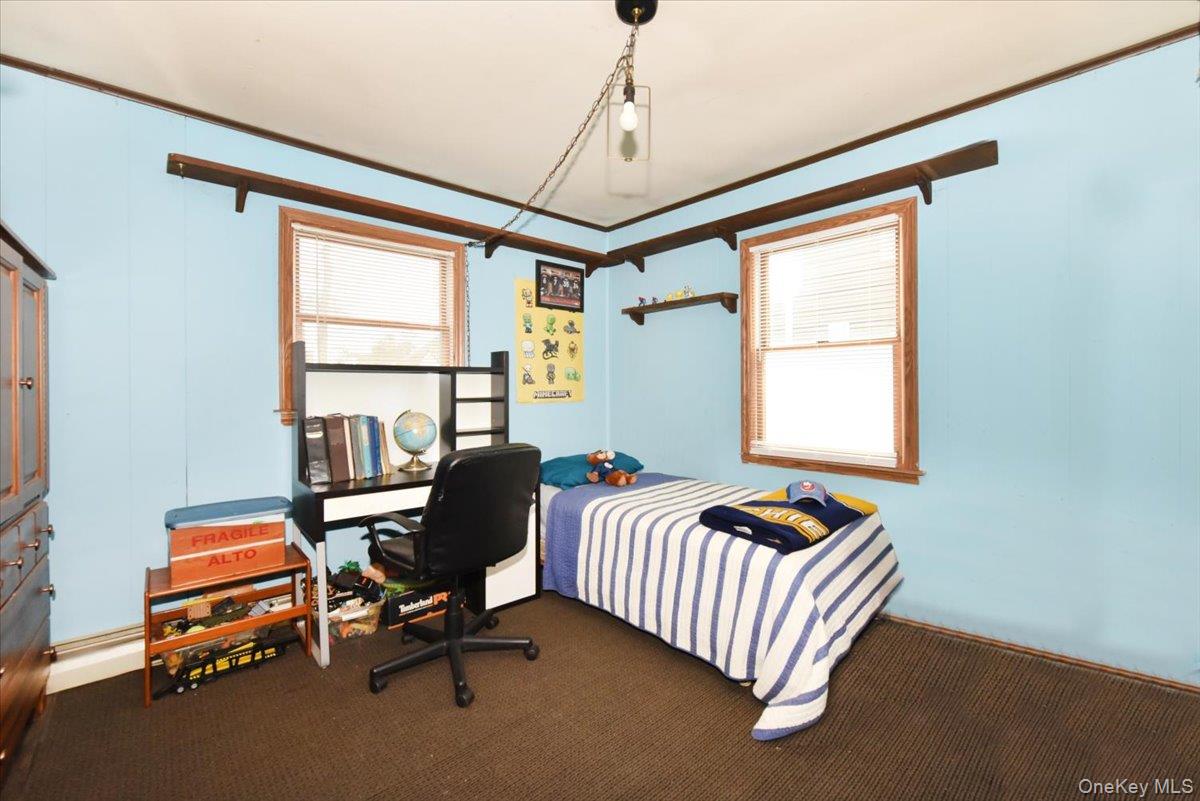 #13 photo, 86 Cleveland Avenue, Massapequa , NY 11758