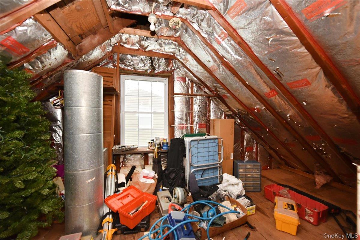 #16 photo, 86 Cleveland Avenue, Massapequa , NY 11758