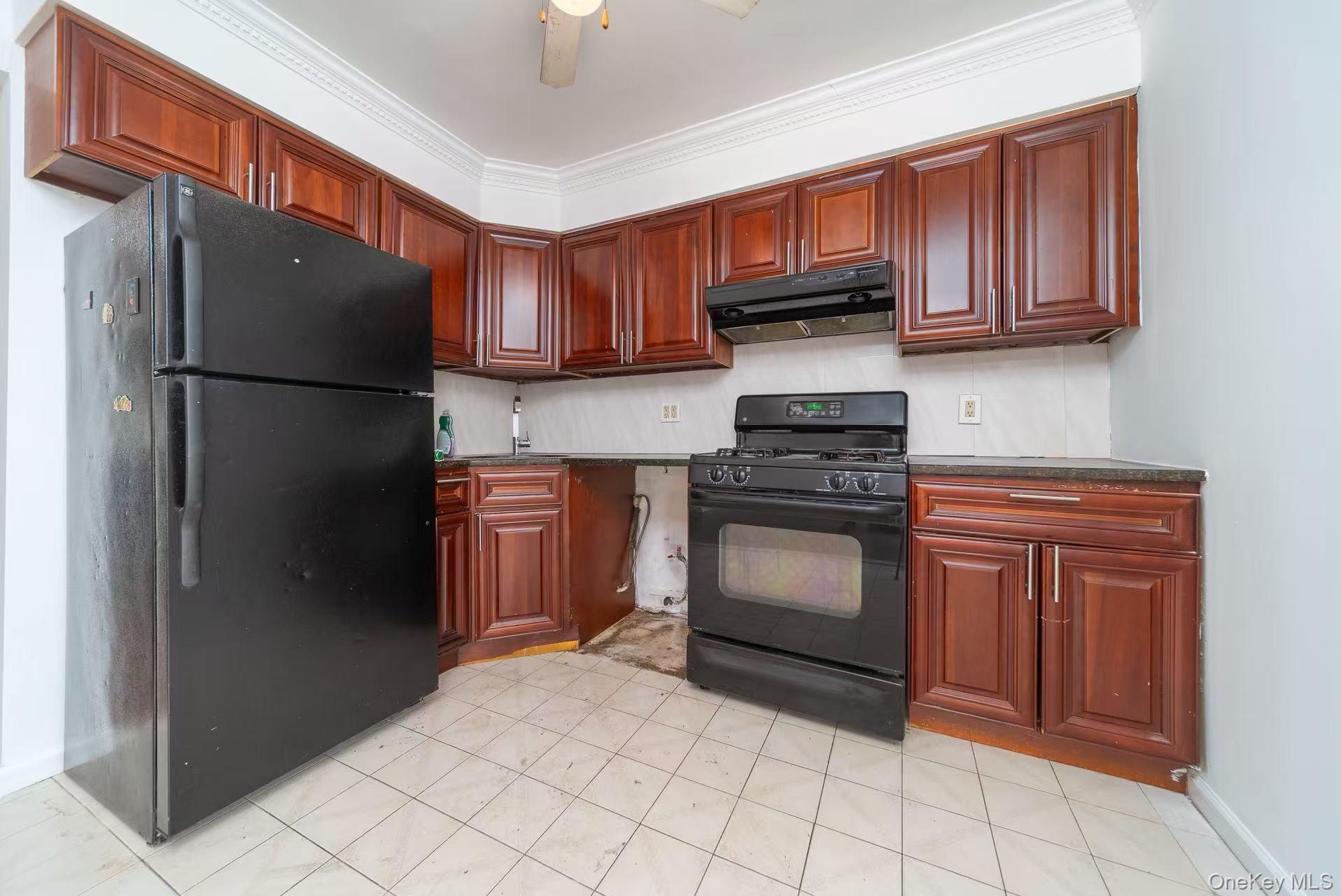 #7 photo, 2348 130th Street, College Point , NY 11356