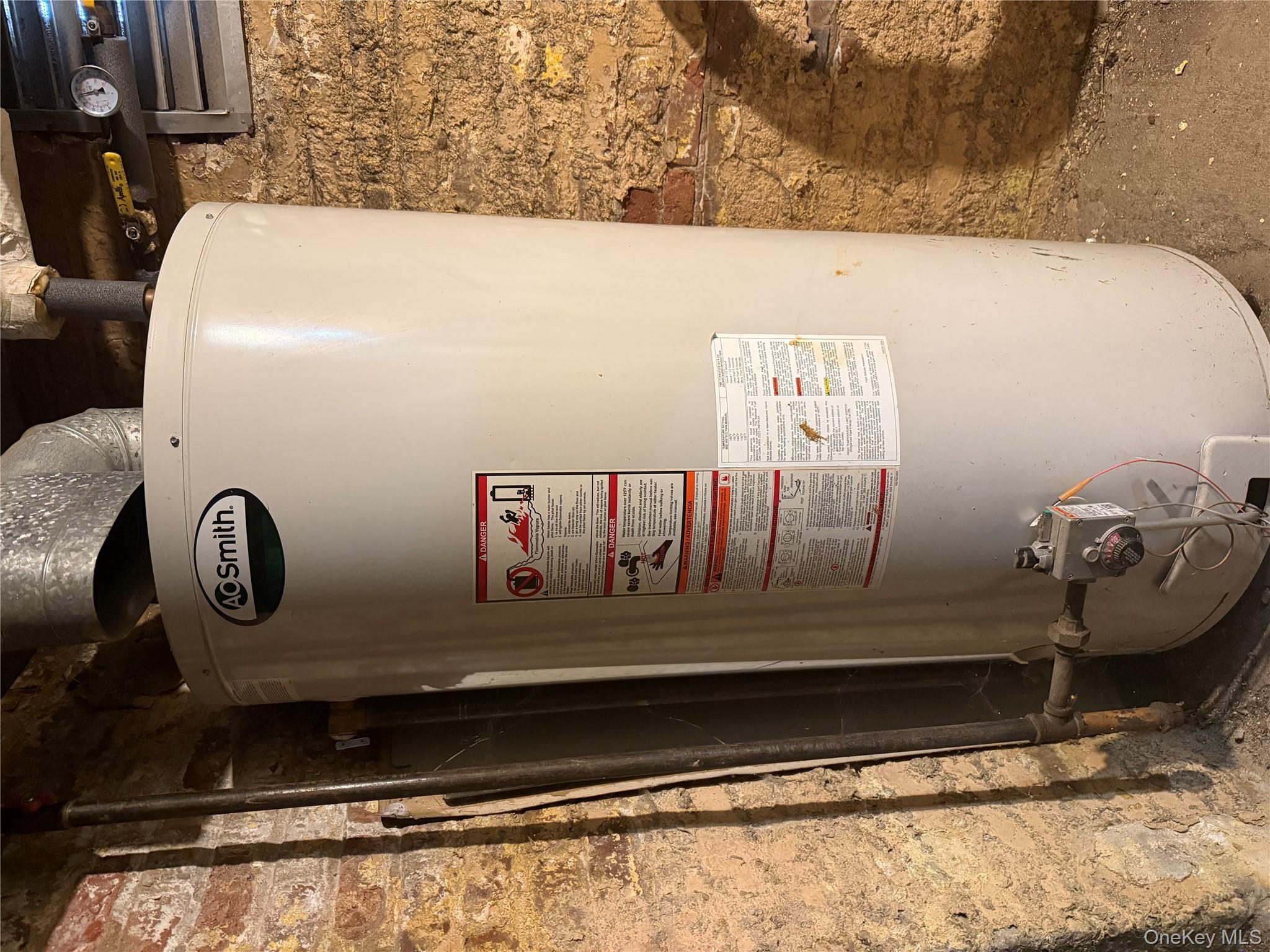 #11 photo, 64 Dupont Street, Brooklyn , NY 11222