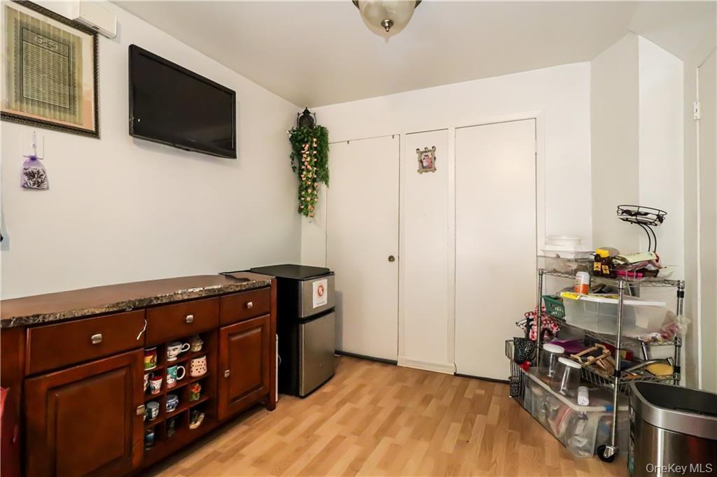 #12 photo, 923 E 85th Street, Brooklyn , NY 11236