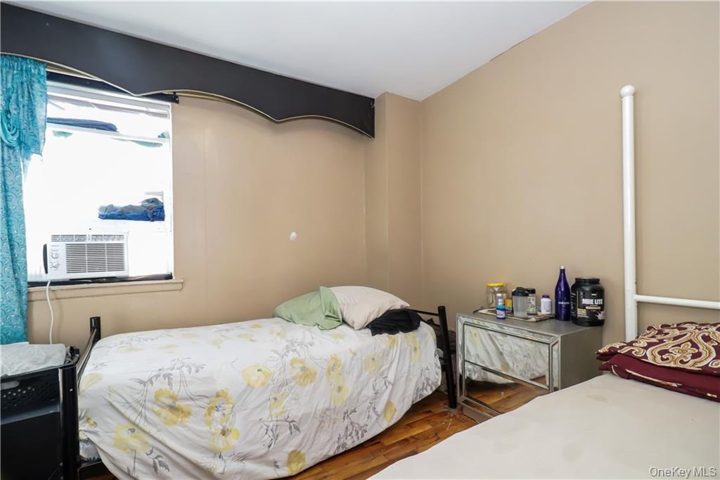 #14 photo, 923 E 85th Street, Brooklyn , NY 11236