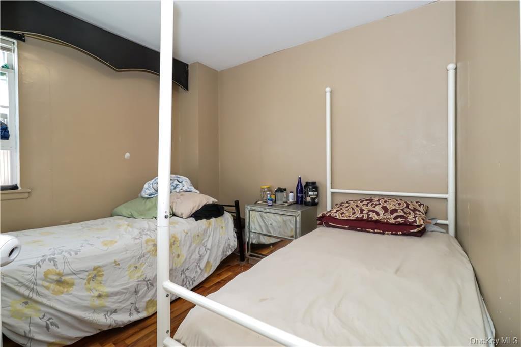 #15 photo, 923 E 85th Street, Brooklyn , NY 11236