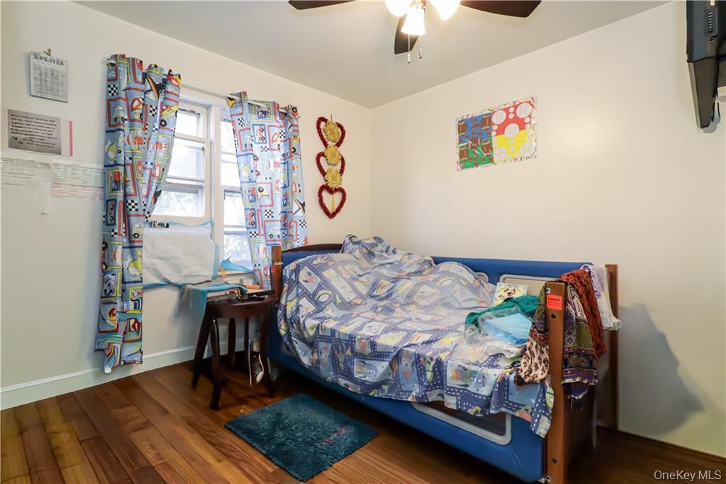 #3 photo, 923 E 85th Street, Brooklyn , NY 11236