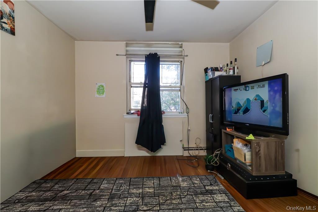 #8 photo, 923 E 85th Street, Brooklyn , NY 11236