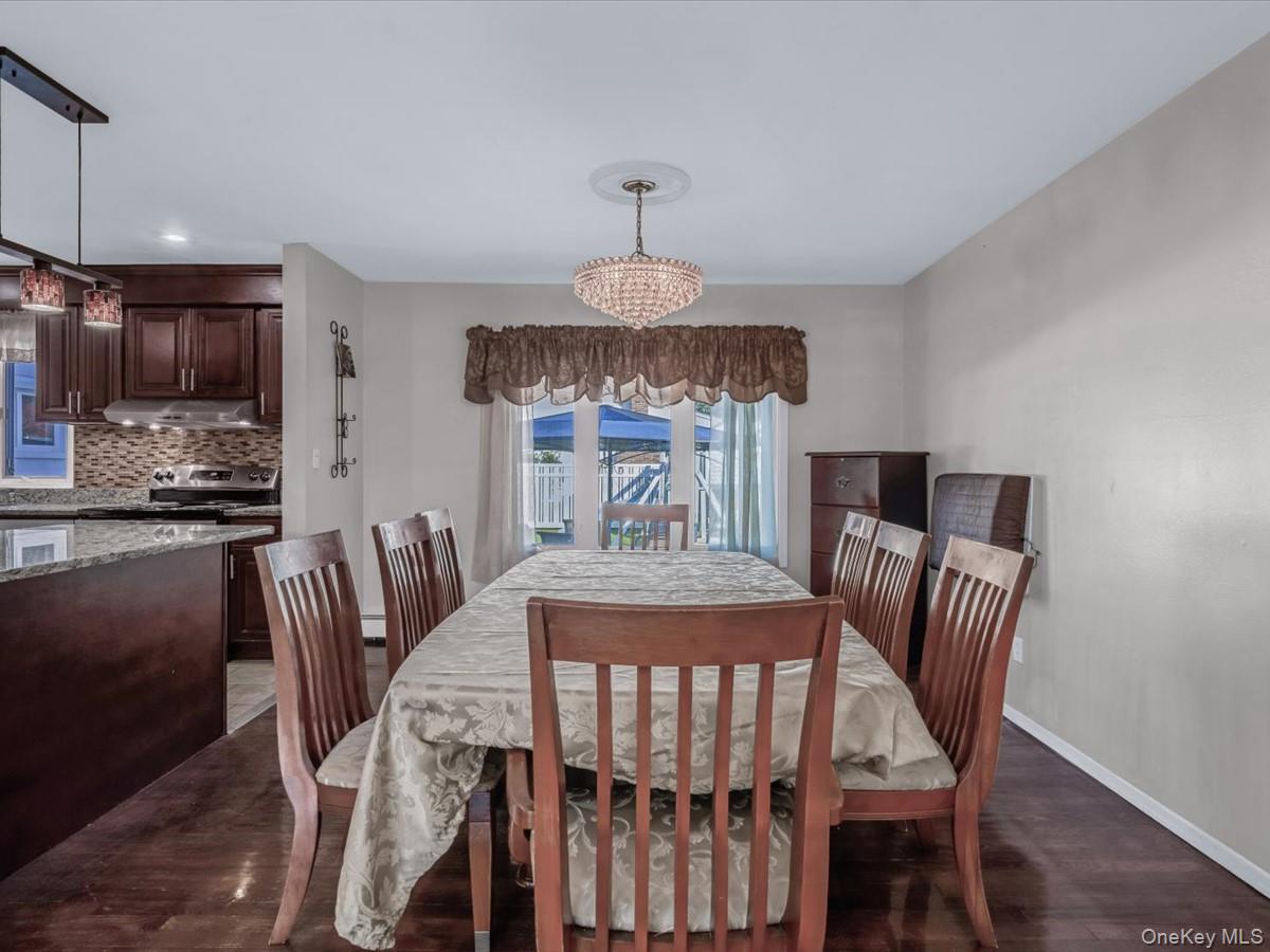 #10 photo, 23 Paul Court, North Babylon , NY 11703