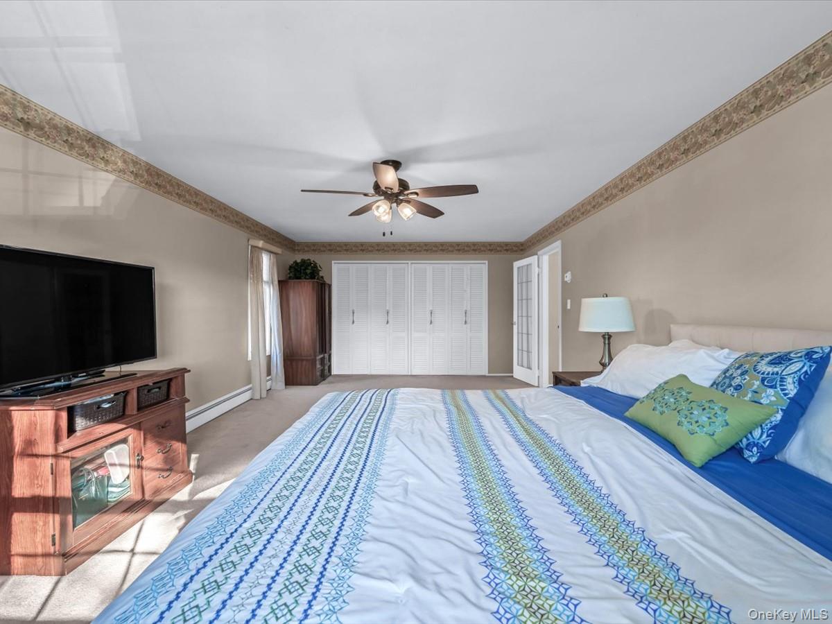 #18 photo, 23 Paul Court, North Babylon , NY 11703