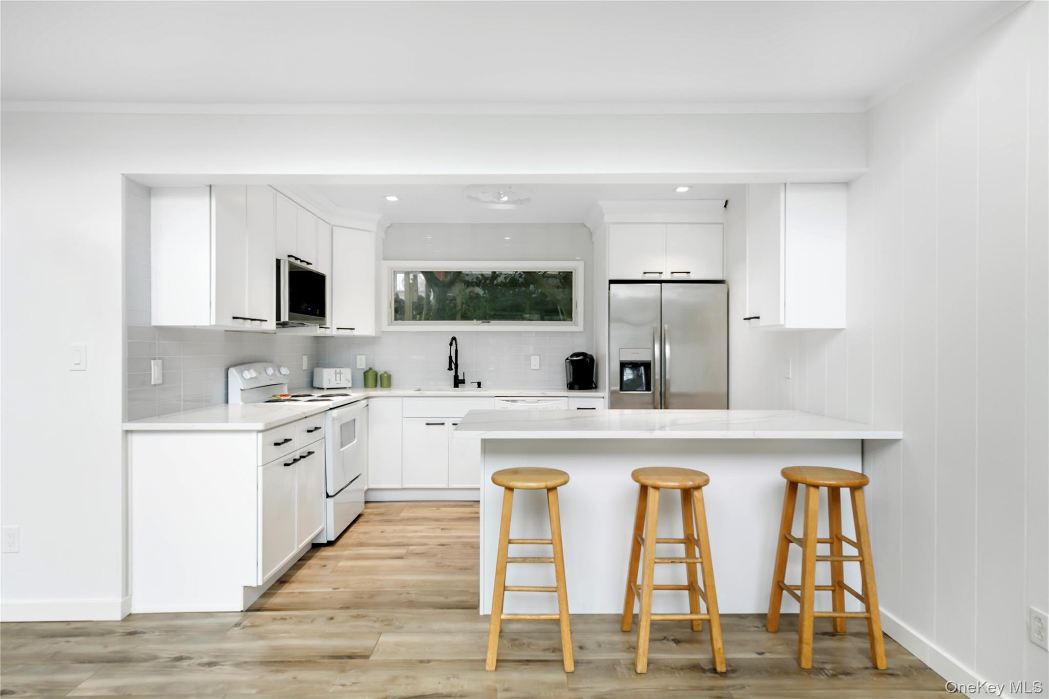 #4 photo, 54 Thompson Avenue, Ocean Bay Park , NY 11770