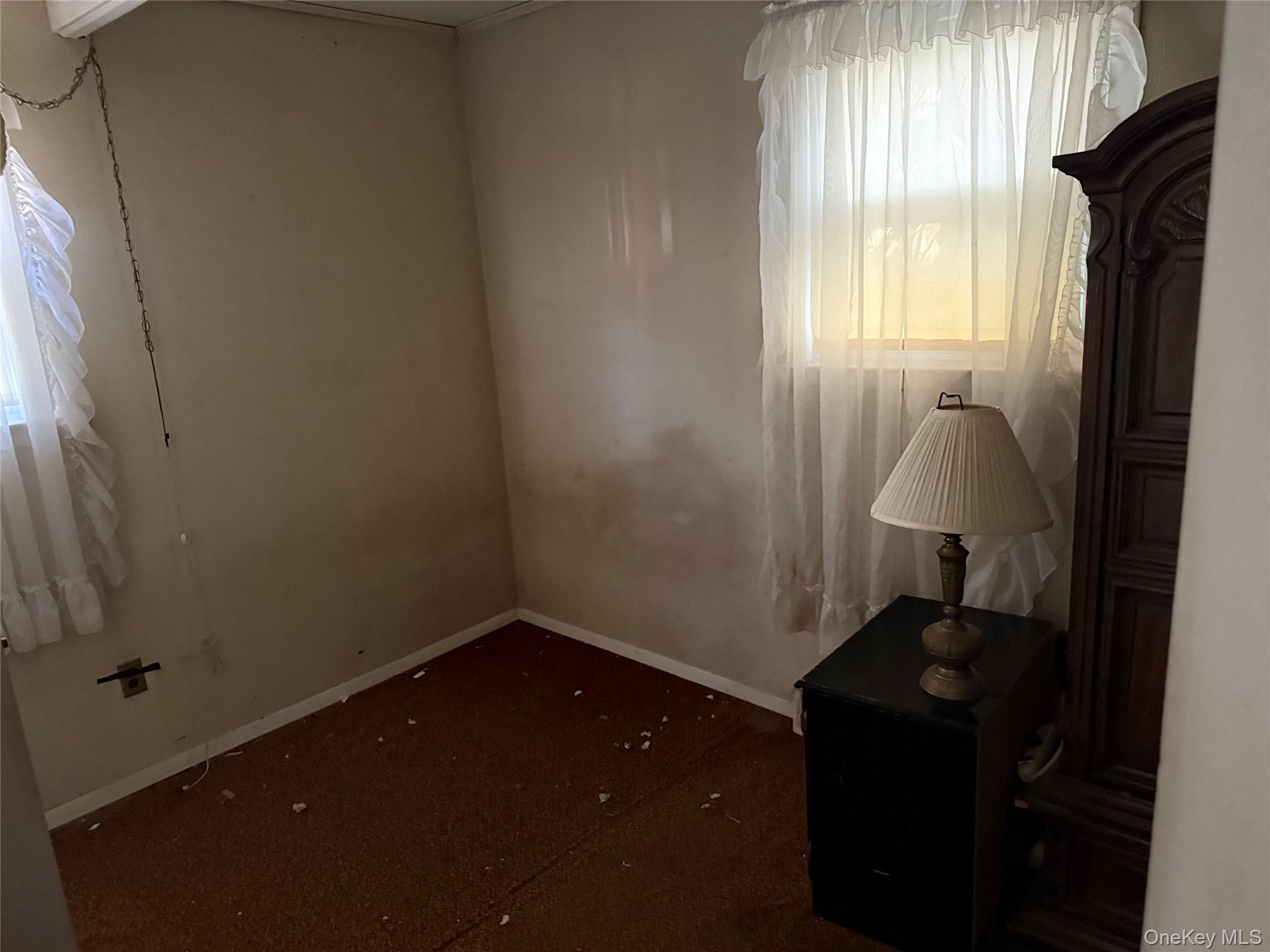 #9 photo, 1663 N Thompson Drive, Bay Shore , NY 11706