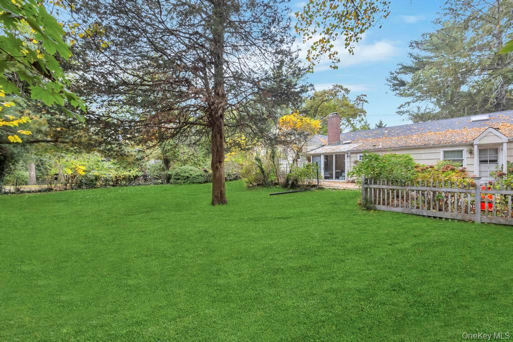 #12 photo, 89 Van Brunt Manor Road, Brookhaven , NY 11733