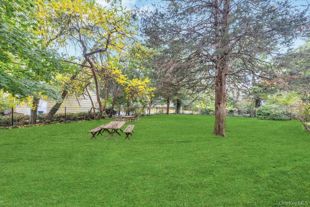 #13 photo, 89 Van Brunt Manor Road, Brookhaven , NY 11733