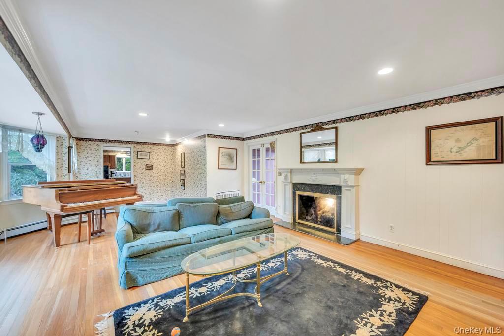 #19 photo, 89 Van Brunt Manor Road, Brookhaven , NY 11733