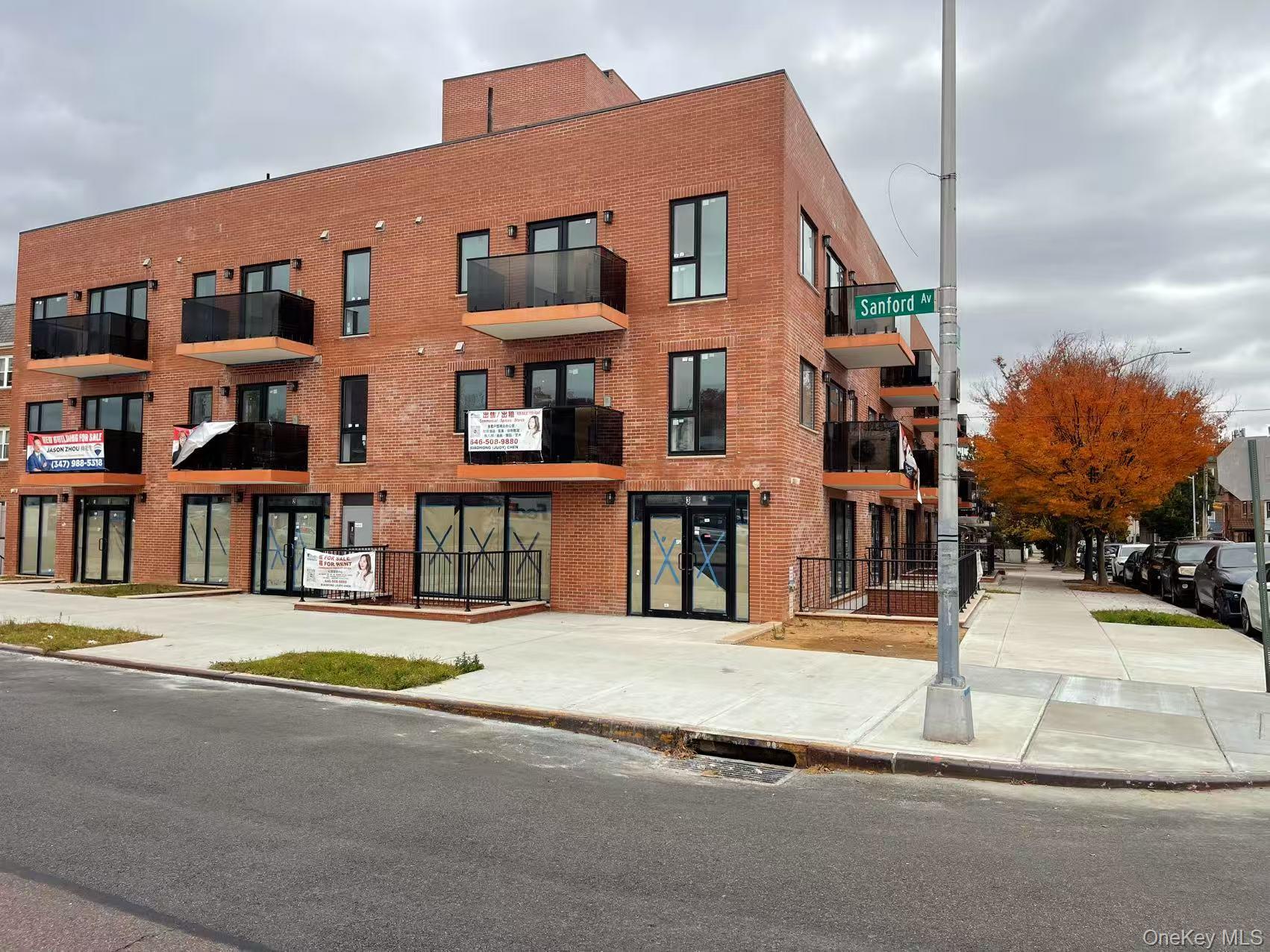 #2 photo, 16502 Sanford Avenue, Flushing , NY 11358