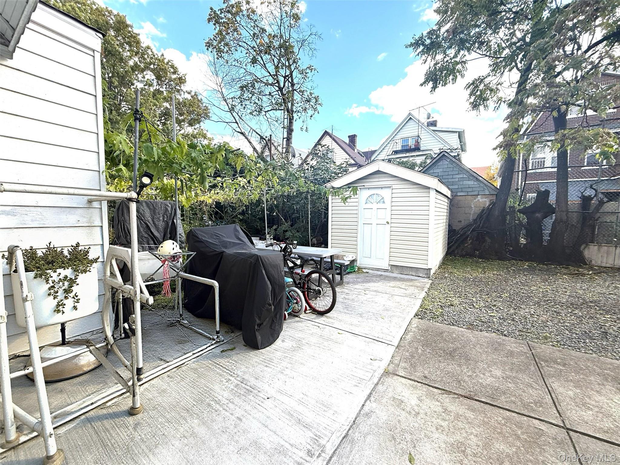 #17 photo, 9052 52nd Avenue, Elmhurst , NY 11373