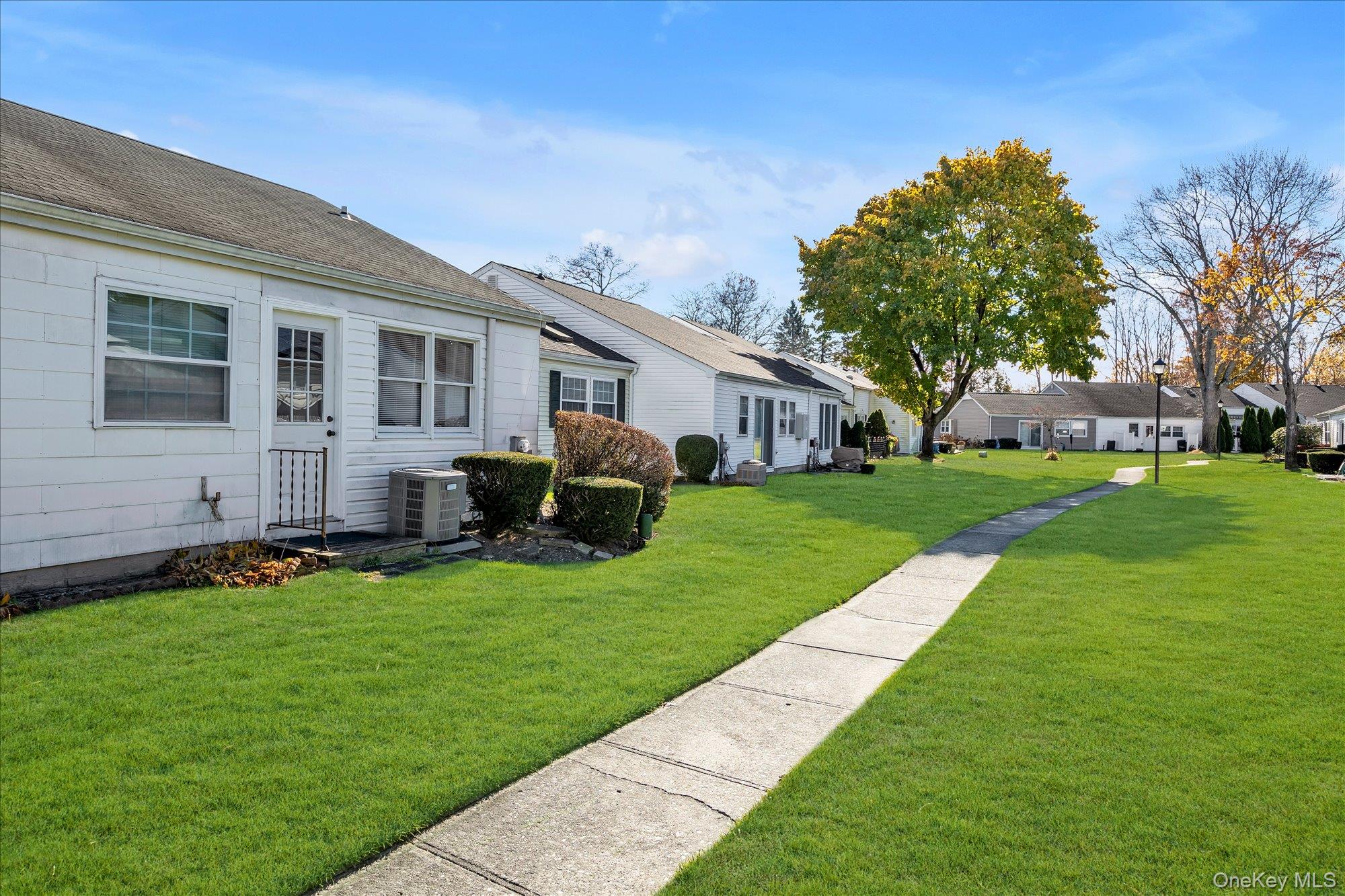 #14 photo, 141 Forge Lane, Coram , NY 11727