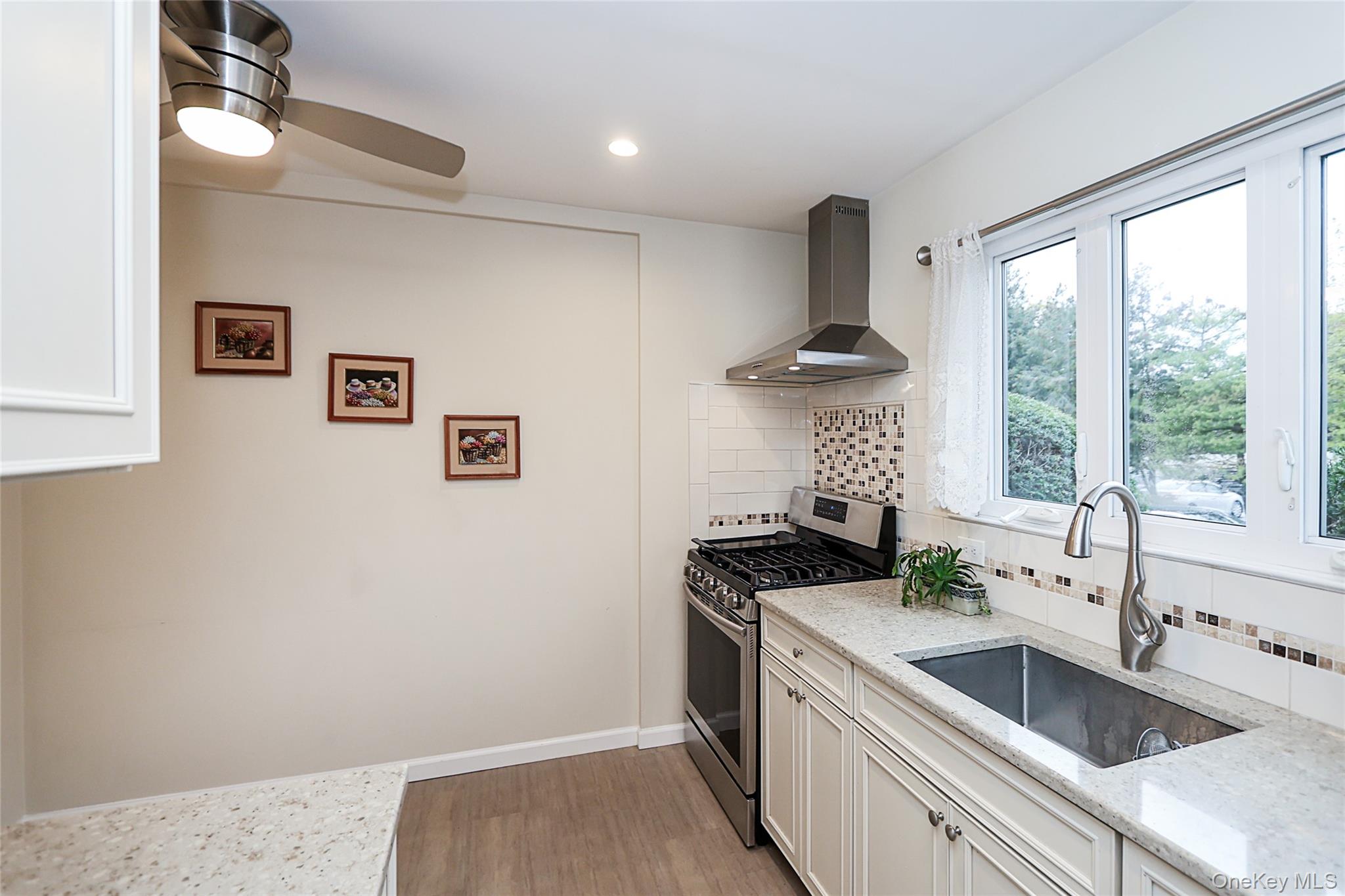 #3 photo, 6 Gerhard Road, Plainview , NY 11803