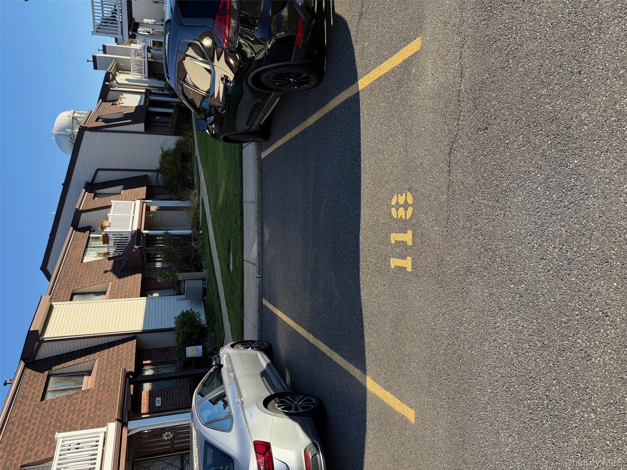 #2 photo, 118 Clubhouse, Copiague , NY 11726