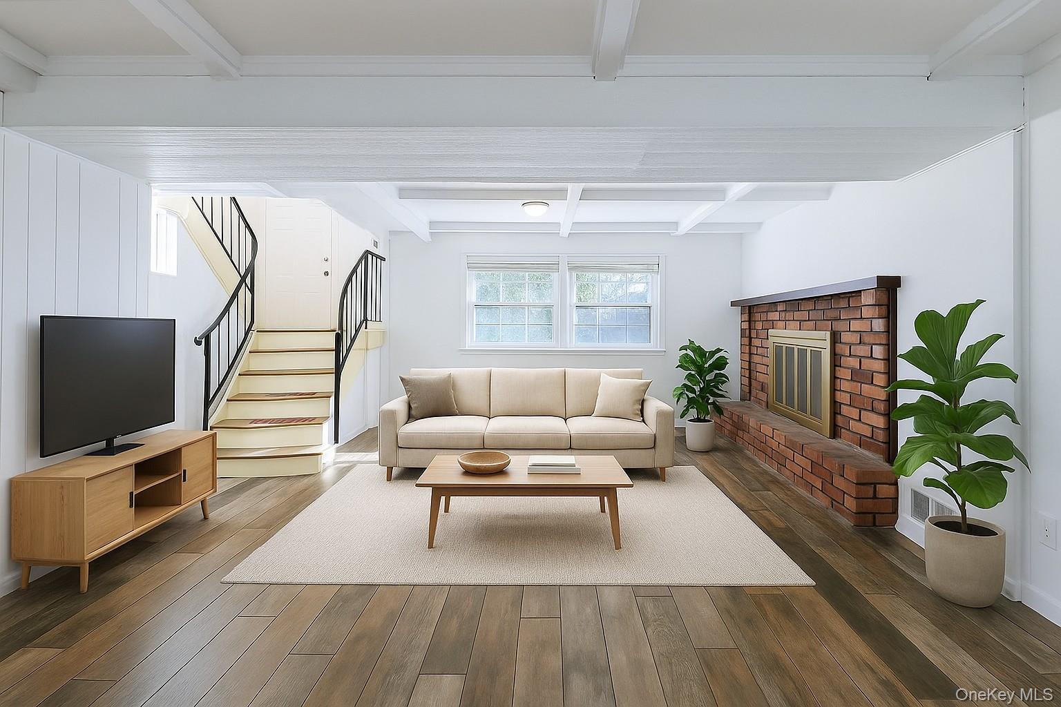 #15 photo, 15 Mayflower Lane, East Setauket , NY 11733