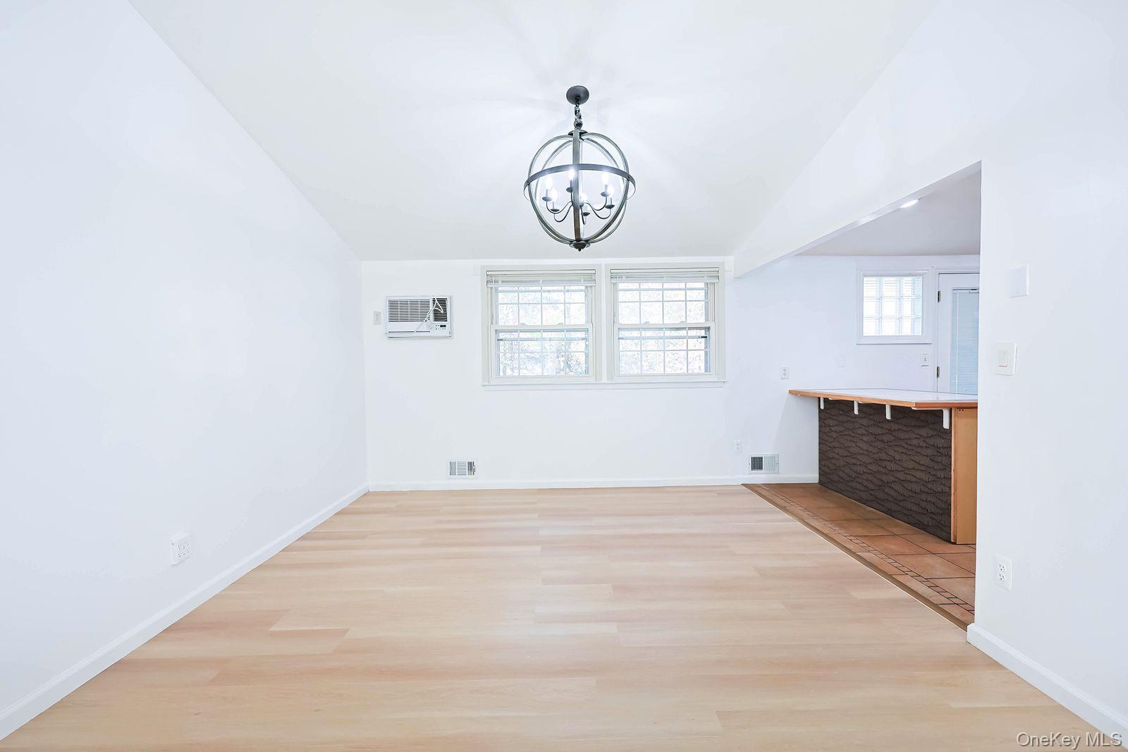 #18 photo, 15 Mayflower Lane, East Setauket , NY 11733