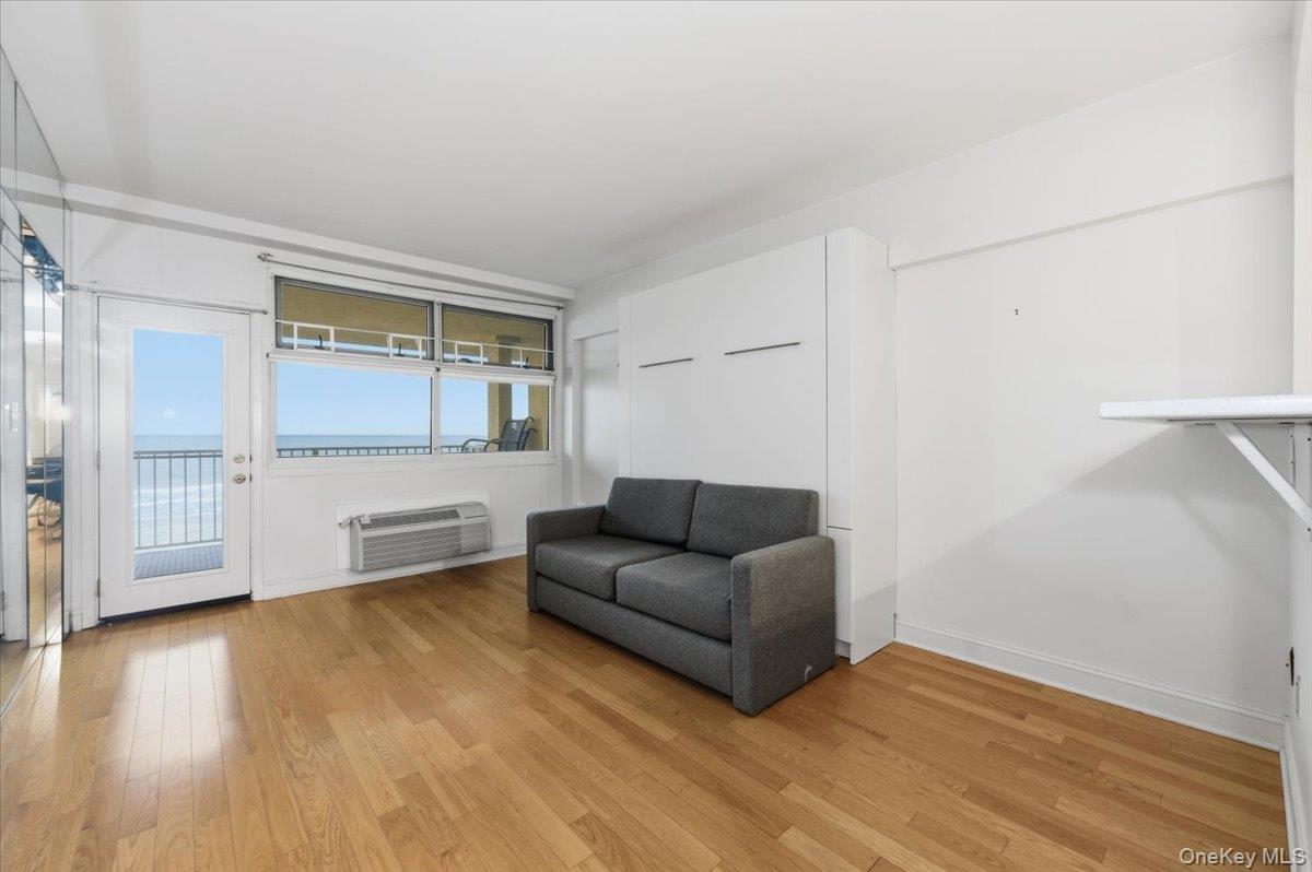 #6 photo, 250 Shore Road, Long Beach , NY 11561