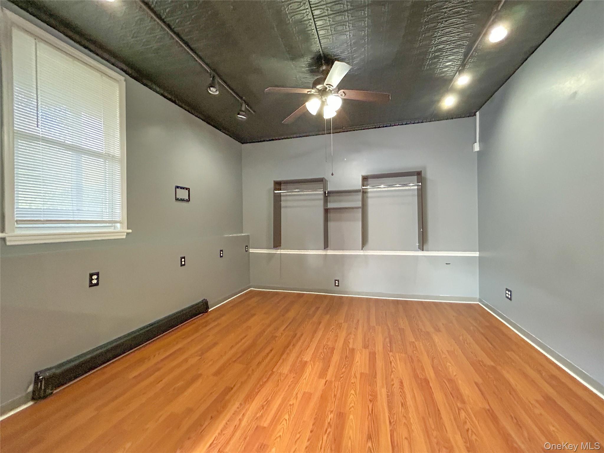 #5 photo, 51 Worrall Avenue, Poughkeepsie , NY 12603