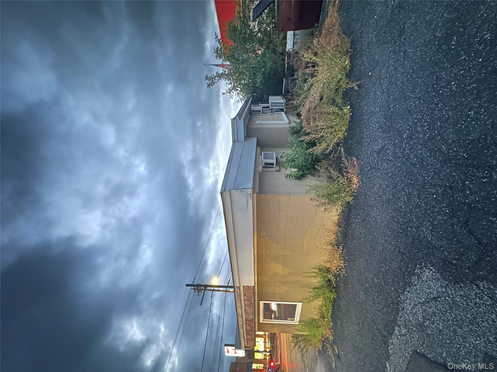 #4 photo, 417 Windsor Highway, New Windsor , NY 12553