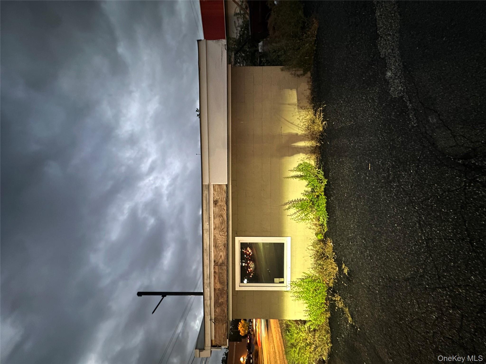 #7 photo, 417 Windsor Highway, New Windsor , NY 12553