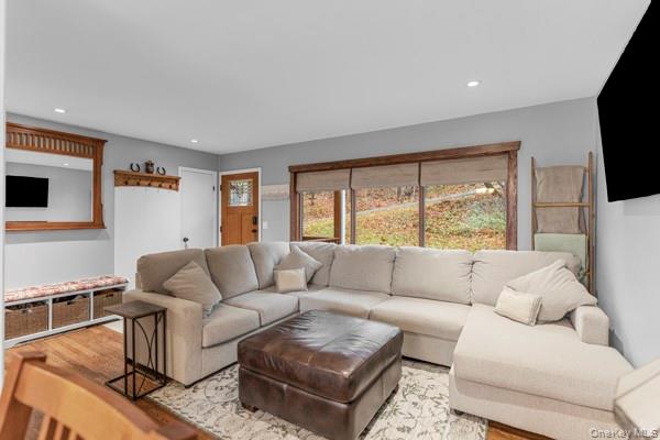 #6 photo, 104 Susan Drive, Poughquag , NY 12570