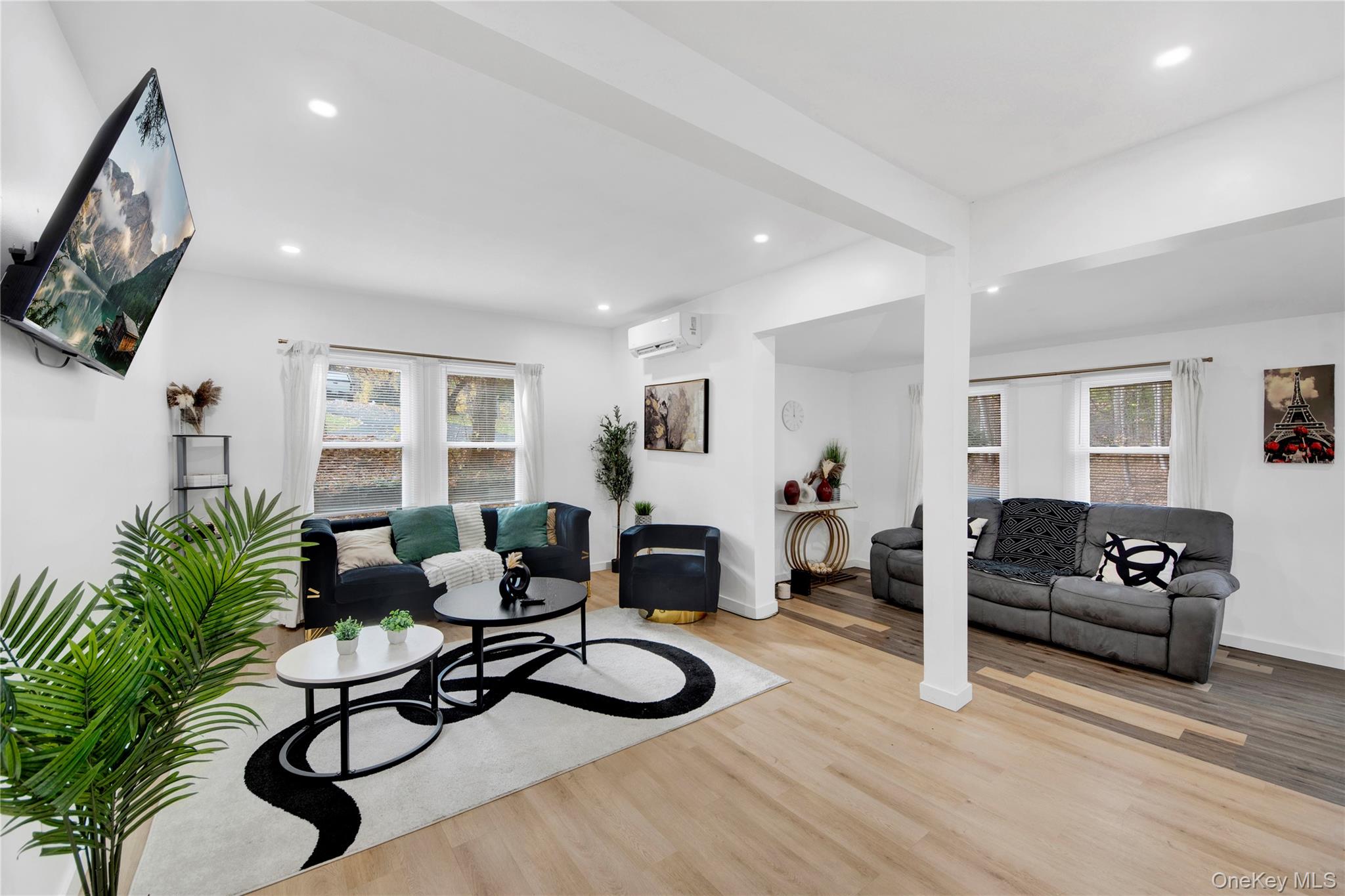 #11 photo, 350 Old Post Road, Marlboro , NY 12542