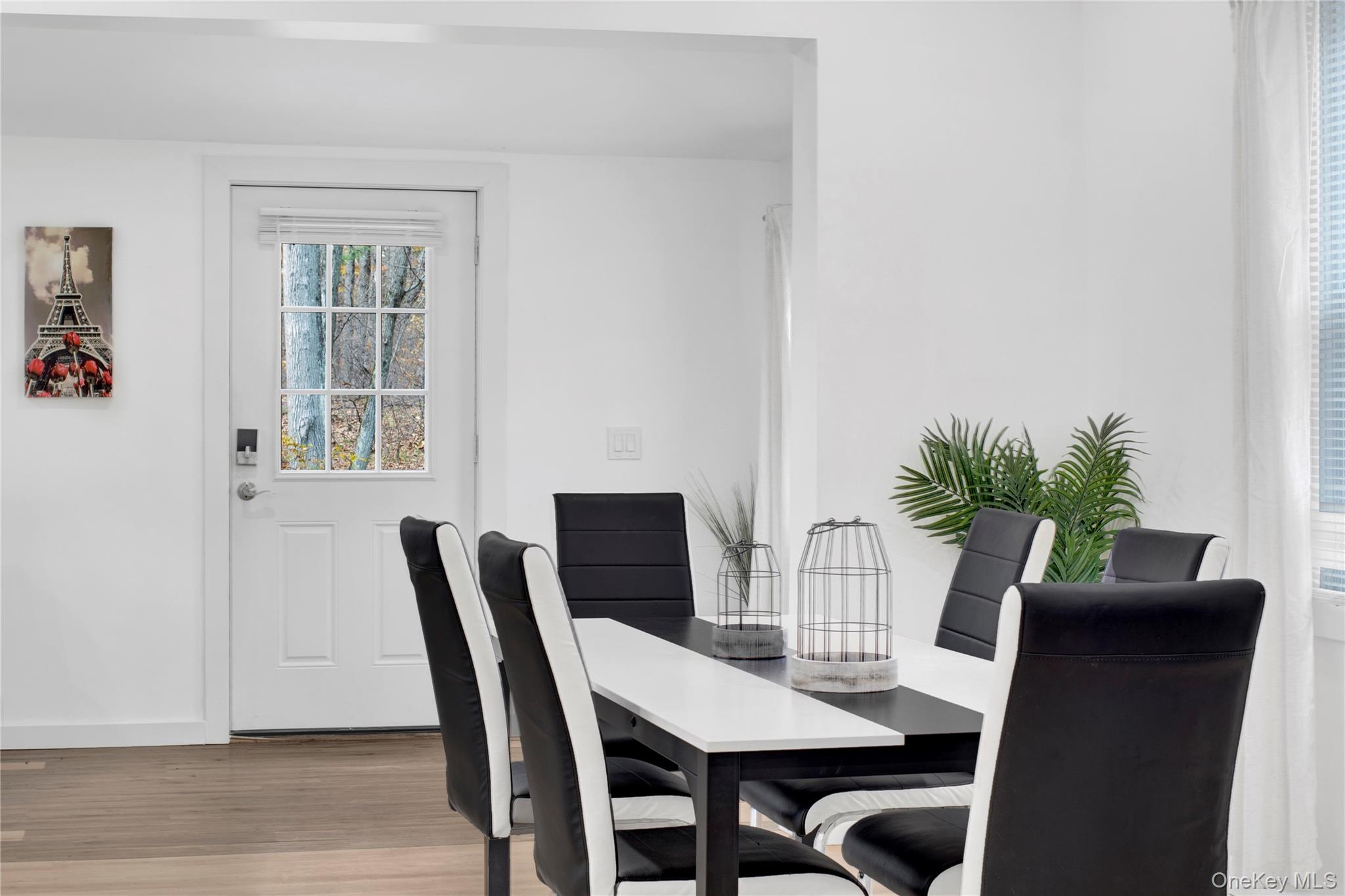 #13 photo, 350 Old Post Road, Marlboro , NY 12542