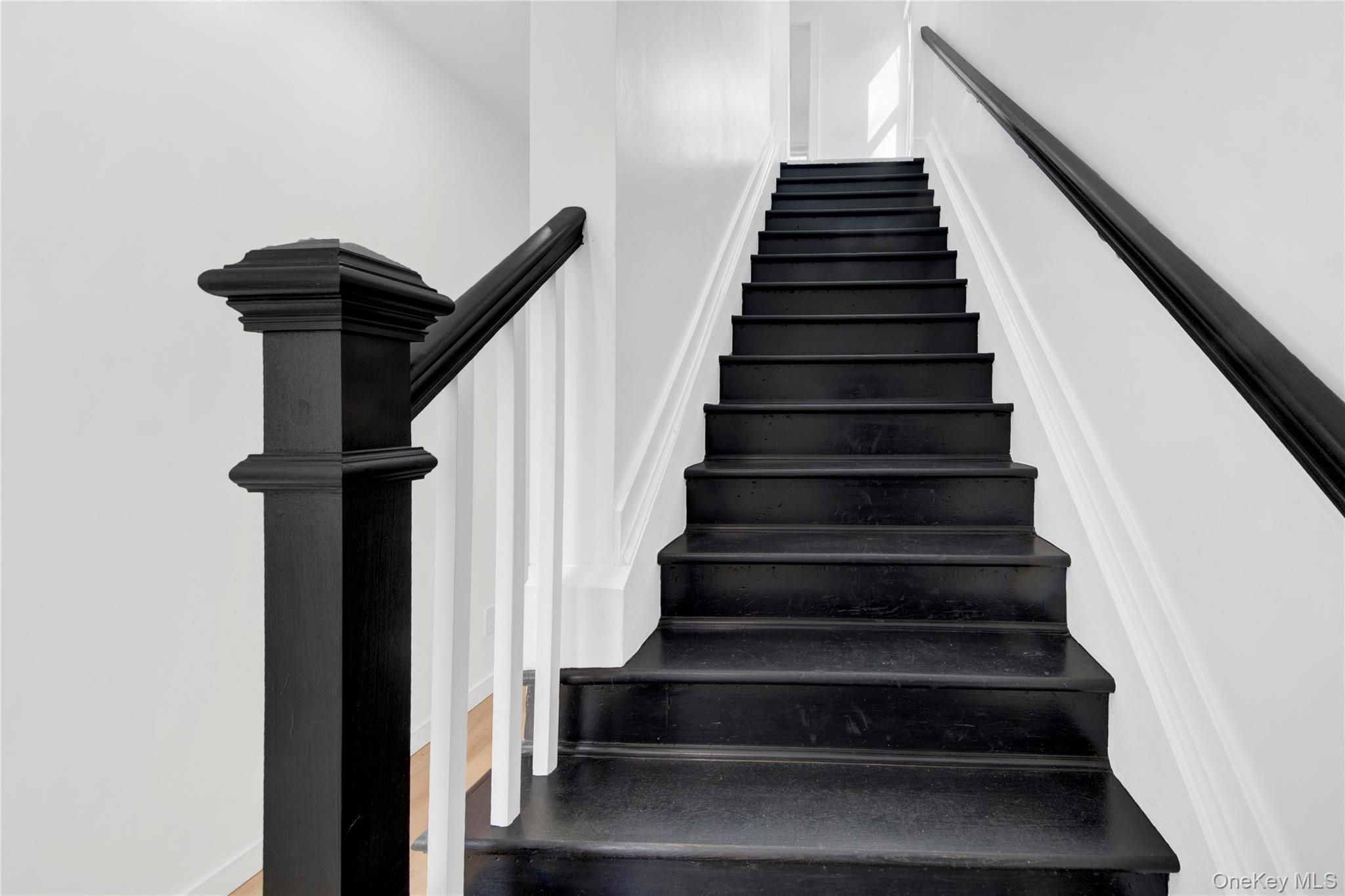 #15 photo, 350 Old Post Road, Marlboro , NY 12542