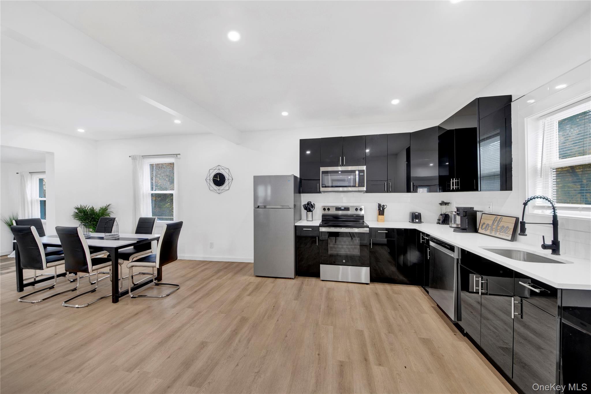 #5 photo, 350 Old Post Road, Marlboro , NY 12542