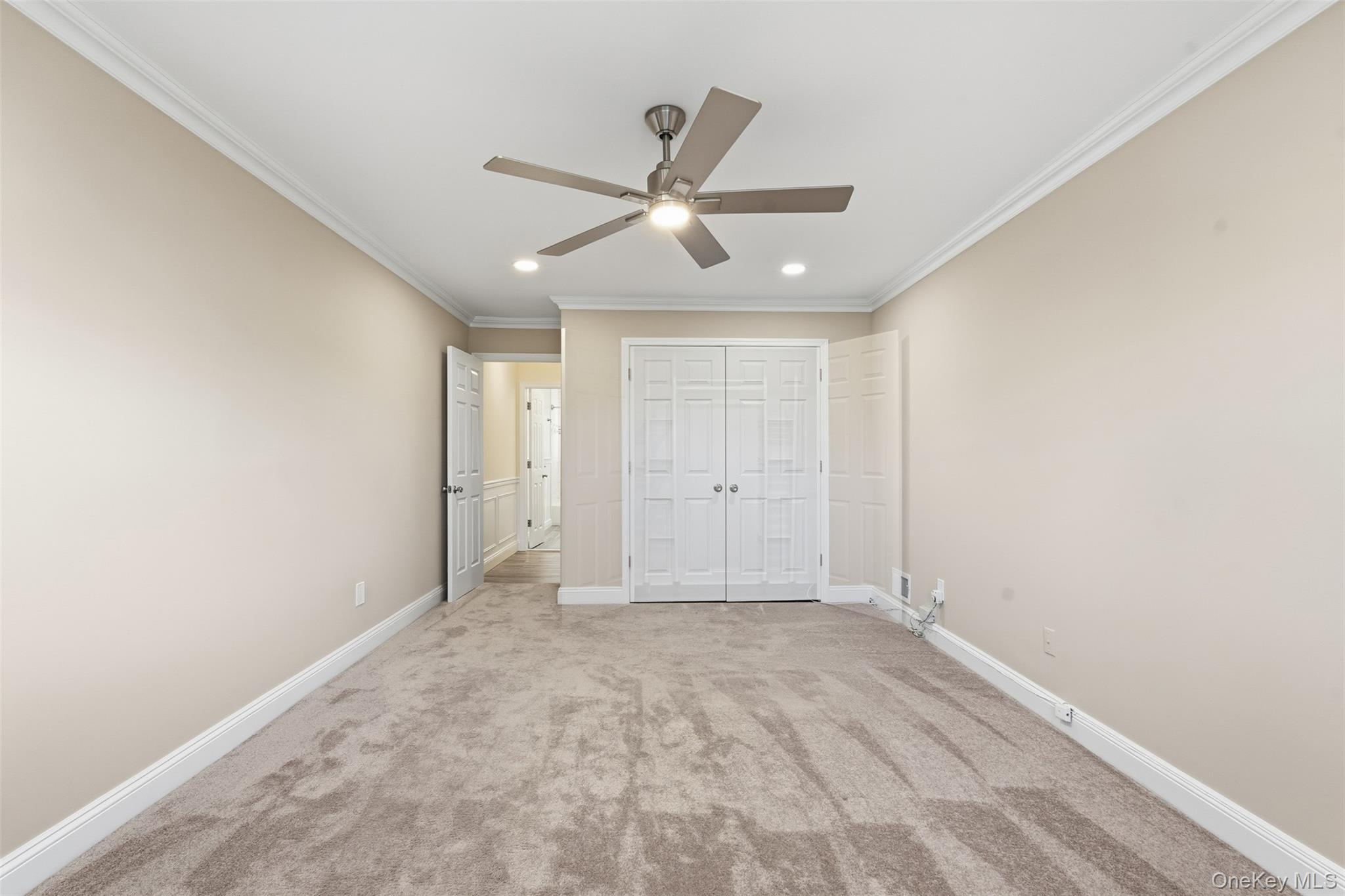 #12 photo, 31 Milford Lane, Suffern , NY 10901