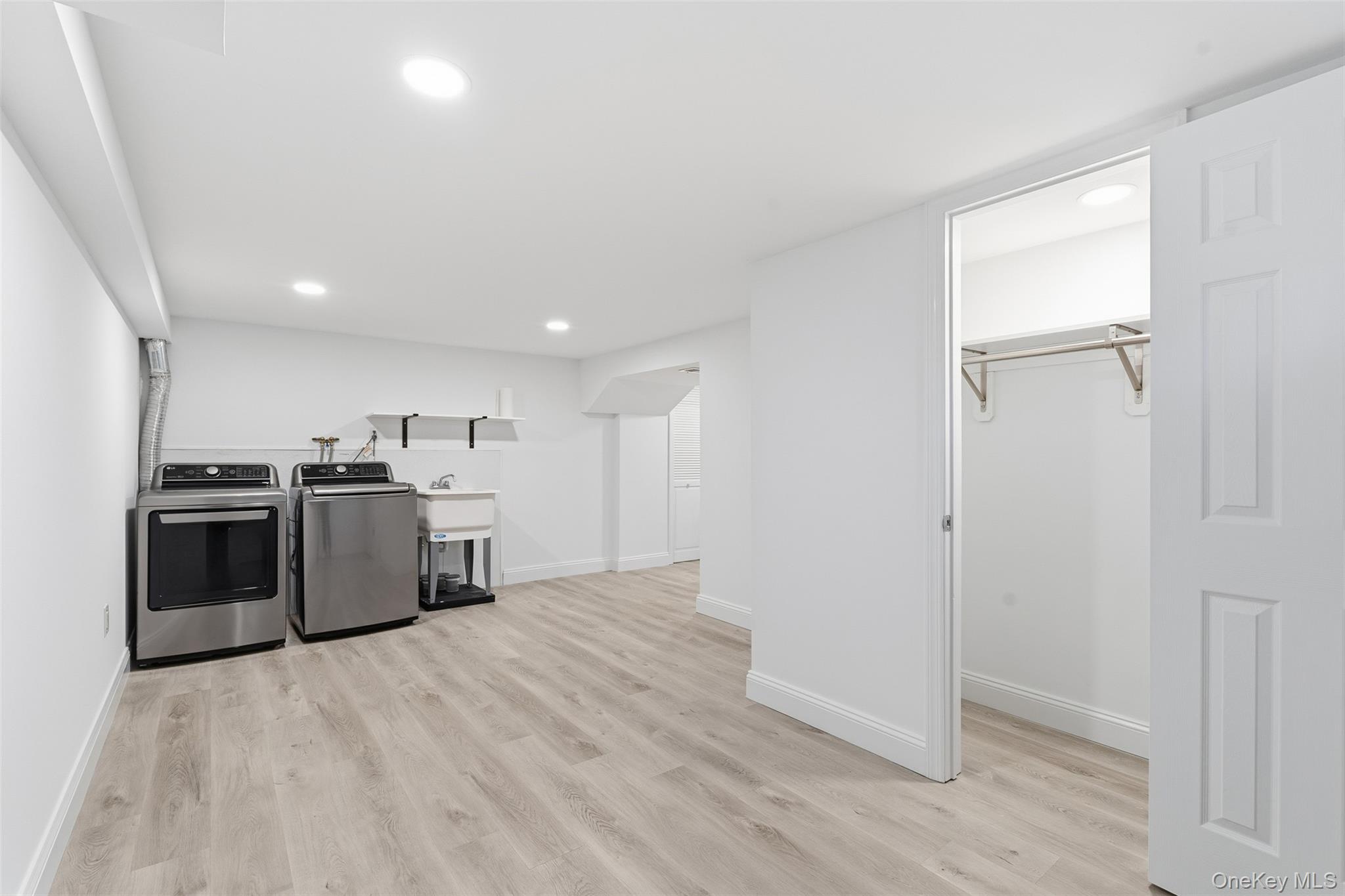 #14 photo, 31 Milford Lane, Suffern , NY 10901